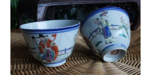 同治粉彩对杯  蛤蜊光