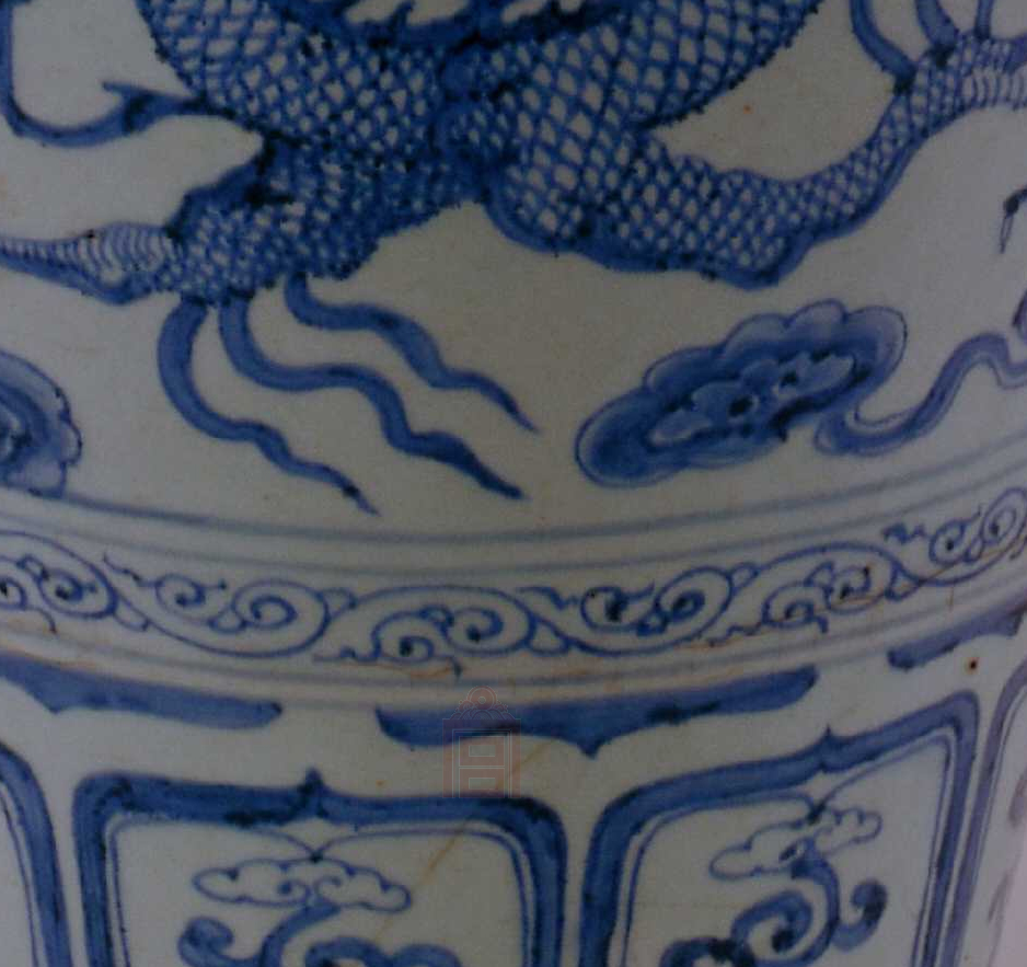 景德镇窑青花云龙纹梅瓶13.jpg