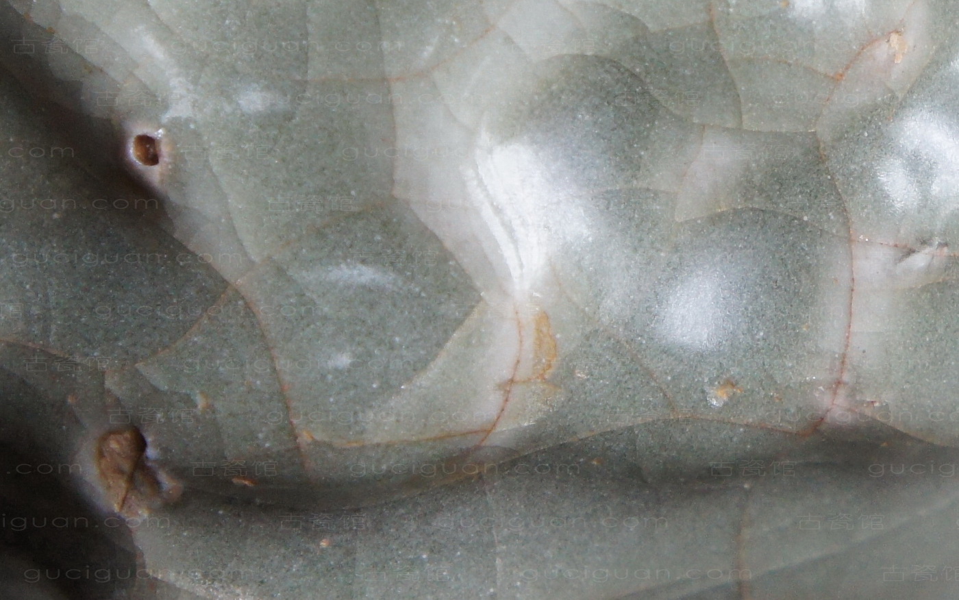 元代龙泉三足炉_25.JPG
