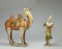 唐代 三彩胡人牵骆驼俑| 故宫博物院