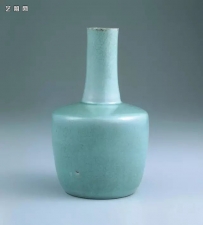 北宋汝窑青瓷纸槌瓶|台北故宫